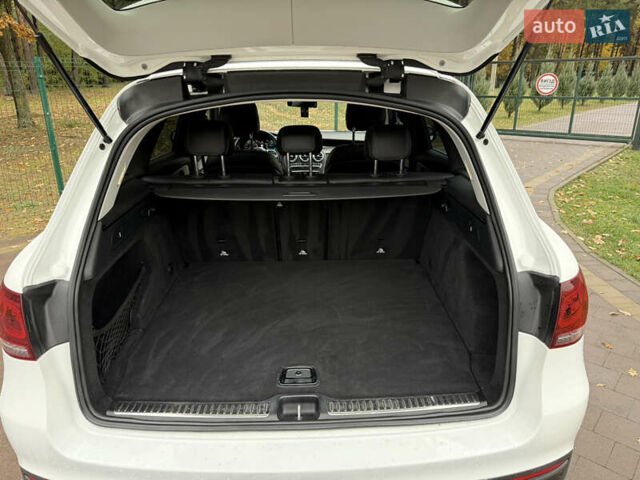 Белый Мерседес ГЛЦ-Класс, объемом двигателя 2 л и пробегом 87 тыс. км за 29200 $, фото 17 на Automoto.ua