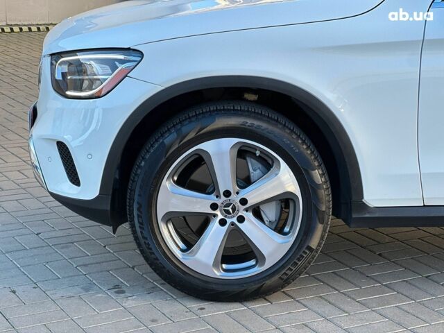 Білий Мерседес ГЛЦ-Клас, об'ємом двигуна 2 л та пробігом 33 тис. км за 51940 $, фото 10 на Automoto.ua