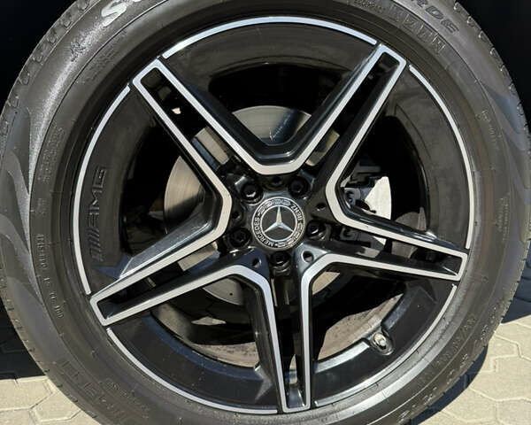 Белый Мерседес ГЛЦ-Класс, объемом двигателя 1.95 л и пробегом 39 тыс. км за 62900 $, фото 3 на Automoto.ua