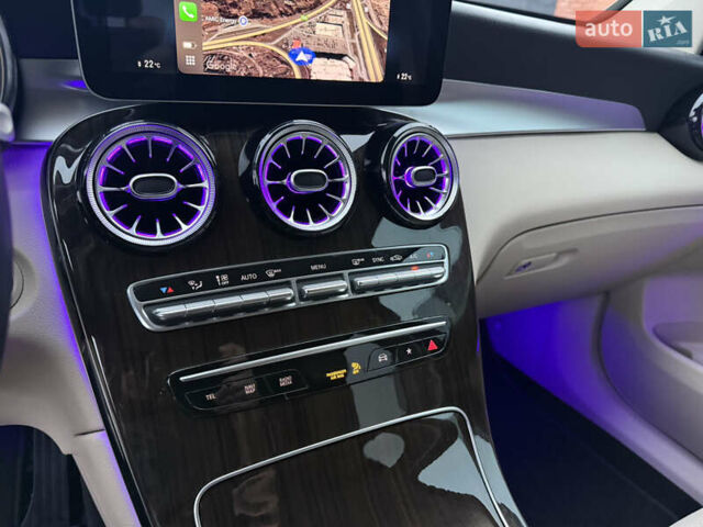 Білий Мерседес ГЛЦ-Клас, об'ємом двигуна 2 л та пробігом 46 тис. км за 33900 $, фото 63 на Automoto.ua