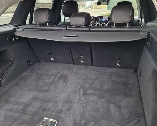 Белый Мерседес ГЛЦ-Класс, объемом двигателя 2 л и пробегом 50 тыс. км за 35000 $, фото 16 на Automoto.ua