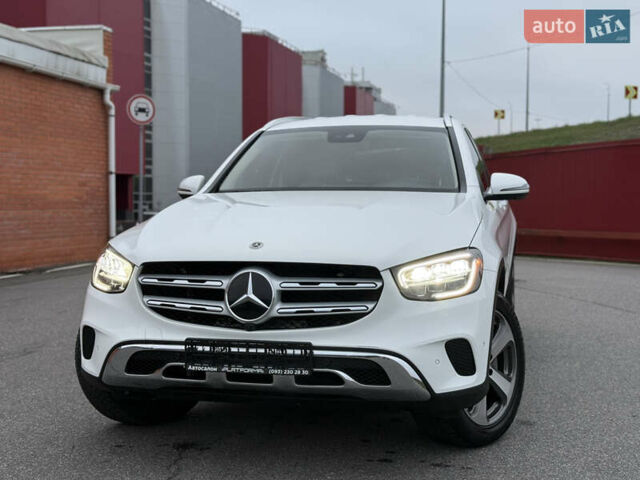 Білий Мерседес ГЛЦ-Клас, об'ємом двигуна 2 л та пробігом 46 тис. км за 33900 $, фото 5 на Automoto.ua