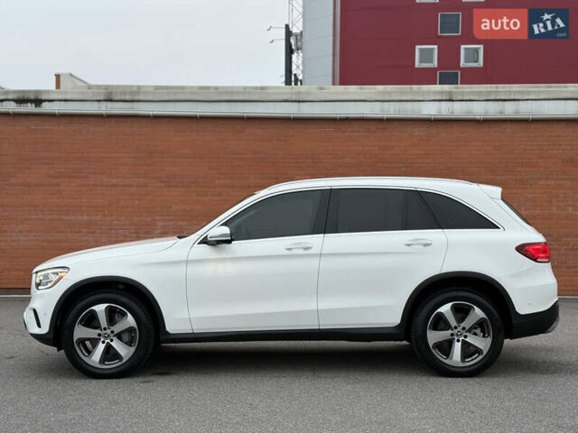 Білий Мерседес ГЛЦ-Клас, об'ємом двигуна 2 л та пробігом 46 тис. км за 33900 $, фото 13 на Automoto.ua