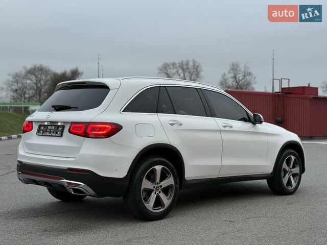 Білий Мерседес ГЛЦ-Клас, об'ємом двигуна 2 л та пробігом 46 тис. км за 33900 $, фото 22 на Automoto.ua