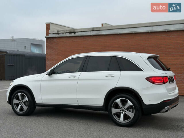 Білий Мерседес ГЛЦ-Клас, об'ємом двигуна 2 л та пробігом 46 тис. км за 33900 $, фото 8 на Automoto.ua