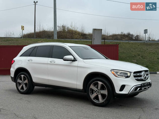 Білий Мерседес ГЛЦ-Клас, об'ємом двигуна 2 л та пробігом 46 тис. км за 33900 $, фото 21 на Automoto.ua