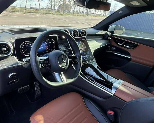 Белый Мерседес ГЛЦ-Класс, объемом двигателя 2 л и пробегом 14 тыс. км за 82000 $, фото 49 на Automoto.ua