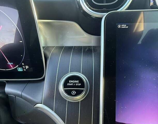 Белый Мерседес ГЛЦ-Класс, объемом двигателя 2 л и пробегом 14 тыс. км за 82000 $, фото 45 на Automoto.ua