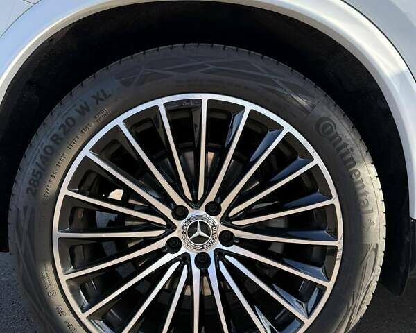 Белый Мерседес ГЛЦ-Класс, объемом двигателя 2 л и пробегом 14 тыс. км за 82000 $, фото 59 на Automoto.ua