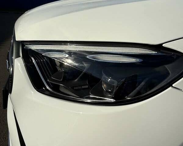 Белый Мерседес ГЛЦ-Класс, объемом двигателя 2 л и пробегом 14 тыс. км за 82000 $, фото 13 на Automoto.ua