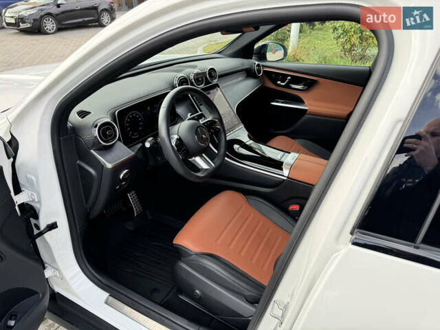 Белый Мерседес ГЛЦ-Класс, объемом двигателя 2 л и пробегом 30 тыс. км за 69900 $, фото 11 на Automoto.ua