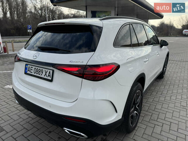 Белый Мерседес ГЛЦ-Класс, объемом двигателя 2 л и пробегом 30 тыс. км за 69900 $, фото 4 на Automoto.ua