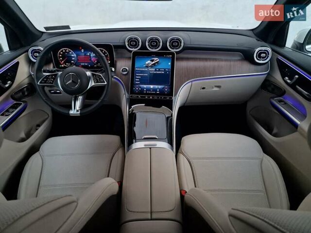 Мерседес ГЛЦ-Класс 2024 в Одессе на Automoto.ua Белый Мерседес ГЛЦ-Класс, объемом двигателя 2 л и пробегом 16 тыс. км за 64990 $, фото 65 на Automoto.ua