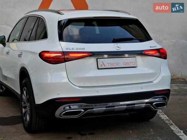 Мерседес ГЛЦ-Класс 2024 в Одессе на Automoto.ua Белый Мерседес ГЛЦ-Класс, объемом двигателя 2 л и пробегом 16 тыс. км за 64990 $, фото 31 на Automoto.ua
