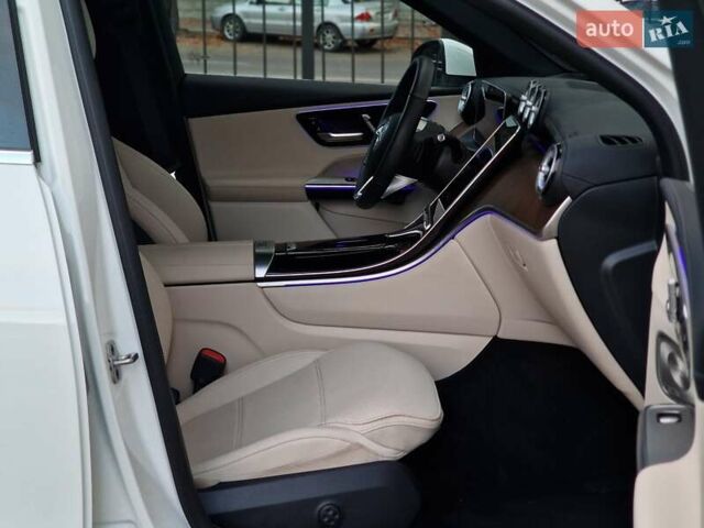 Мерседес ГЛЦ-Класс 2024 в Одессе на Automoto.ua Белый Мерседес ГЛЦ-Класс, объемом двигателя 2 л и пробегом 16 тыс. км за 64990 $, фото 58 на Automoto.ua
