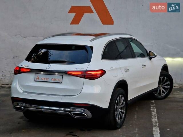 Мерседес ГЛЦ-Класс 2024 в Одессе на Automoto.ua Белый Мерседес ГЛЦ-Класс, объемом двигателя 2 л и пробегом 16 тыс. км за 64990 $, фото 33 на Automoto.ua
