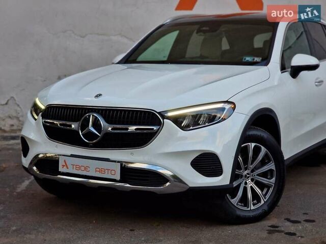 Мерседес ГЛЦ-Класс 2024 в Одессе на Automoto.ua Белый Мерседес ГЛЦ-Класс, объемом двигателя 2 л и пробегом 16 тыс. км за 64990 $, фото 11 на Automoto.ua