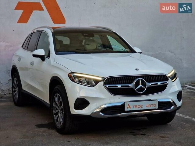 Мерседес ГЛЦ-Класс 2024 в Одессе на Automoto.ua Белый Мерседес ГЛЦ-Класс, объемом двигателя 2 л и пробегом 16 тыс. км за 64990 $, фото 6 на Automoto.ua