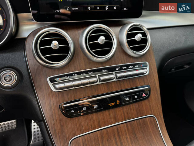 Бежевий Мерседес ГЛЦ-Клас, об'ємом двигуна 3 л та пробігом 85 тис. км за 51900 $, фото 30 на Automoto.ua