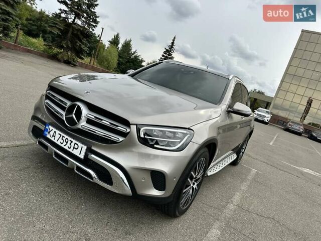 Бежевий Мерседес ГЛЦ-Клас, об'ємом двигуна 2 л та пробігом 44 тис. км за 54000 $, фото 10 на Automoto.ua