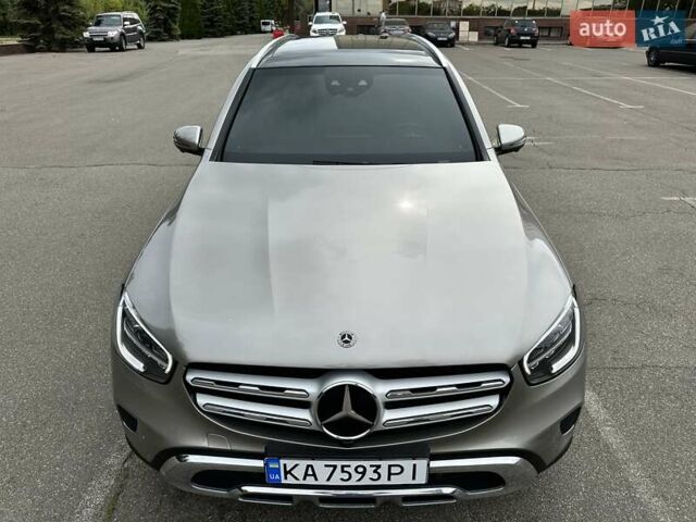 Бежевий Мерседес ГЛЦ-Клас, об'ємом двигуна 2 л та пробігом 44 тис. км за 54000 $, фото 6 на Automoto.ua