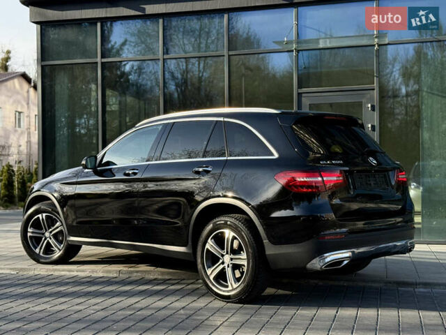 Мерседес ГЛЦ-Клас 2016 у Львові на Automoto.ua Чорний Мерседес ГЛЦ-Клас, об'ємом двигуна 1.99 л та пробігом 170 тис. км за 20499 $, фото 20 на Automoto.ua