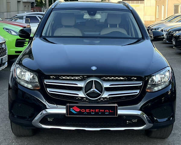 Черный Мерседес ГЛЦ-Класс, объемом двигателя 2 л и пробегом 117 тыс. км за 23800 $, фото 1 на Automoto.ua