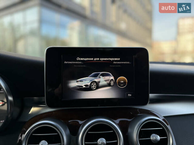 Мерседес ГЛЦ-Клас 2016 у Львові на Automoto.ua Чорний Мерседес ГЛЦ-Клас, об'ємом двигуна 1.99 л та пробігом 170 тис. км за 20499 $, фото 42 на Automoto.ua