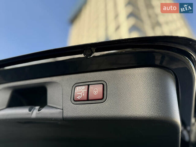 Мерседес ГЛЦ-Клас 2016 у Львові на Automoto.ua Чорний Мерседес ГЛЦ-Клас, об'ємом двигуна 1.99 л та пробігом 170 тис. км за 20499 $, фото 54 на Automoto.ua