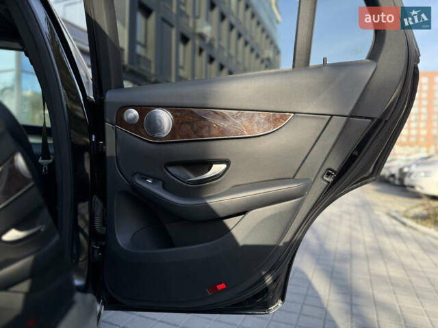 Мерседес ГЛЦ-Клас 2016 у Львові на Automoto.ua Чорний Мерседес ГЛЦ-Клас, об'ємом двигуна 1.99 л та пробігом 170 тис. км за 20499 $, фото 55 на Automoto.ua
