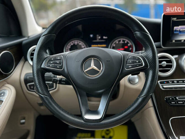 Чорний Мерседес ГЛЦ-Клас, об'ємом двигуна 1.99 л та пробігом 214 тис. км за 21200 $, фото 9 на Automoto.ua