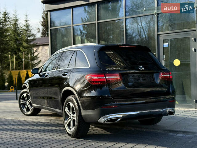 Мерседес ГЛЦ-Клас 2016 у Львові на Automoto.ua Чорний Мерседес ГЛЦ-Клас, об'ємом двигуна 1.99 л та пробігом 170 тис. км за 20499 $, фото 19 на Automoto.ua