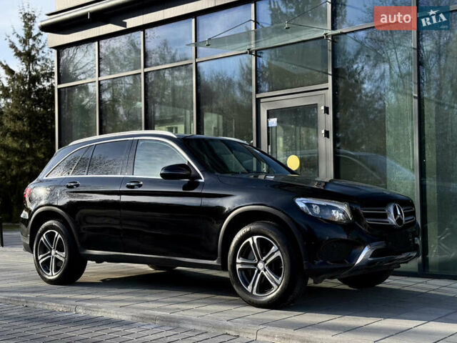 Мерседес ГЛЦ-Клас 2016 у Львові на Automoto.ua Чорний Мерседес ГЛЦ-Клас, об'ємом двигуна 1.99 л та пробігом 170 тис. км за 20499 $, фото 9 на Automoto.ua