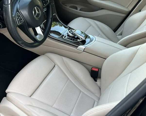 Черный Мерседес ГЛЦ-Класс, объемом двигателя 2 л и пробегом 117 тыс. км за 23800 $, фото 49 на Automoto.ua