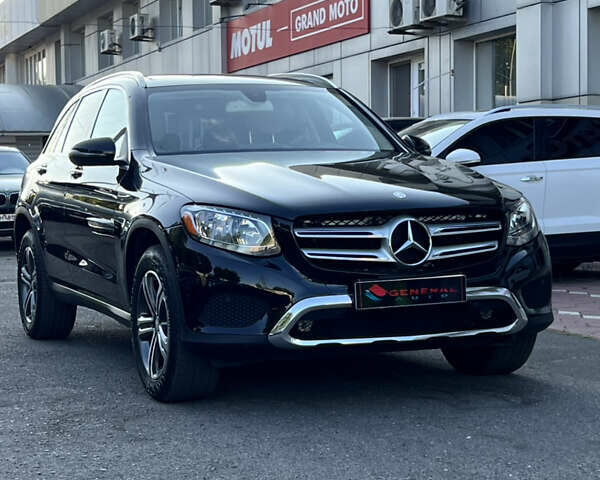 Черный Мерседес ГЛЦ-Класс, объемом двигателя 2 л и пробегом 117 тыс. км за 23800 $, фото 12 на Automoto.ua