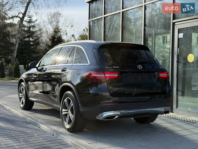 Мерседес ГЛЦ-Клас 2016 у Львові на Automoto.ua Чорний Мерседес ГЛЦ-Клас, об'ємом двигуна 1.99 л та пробігом 170 тис. км за 20499 $, фото 21 на Automoto.ua