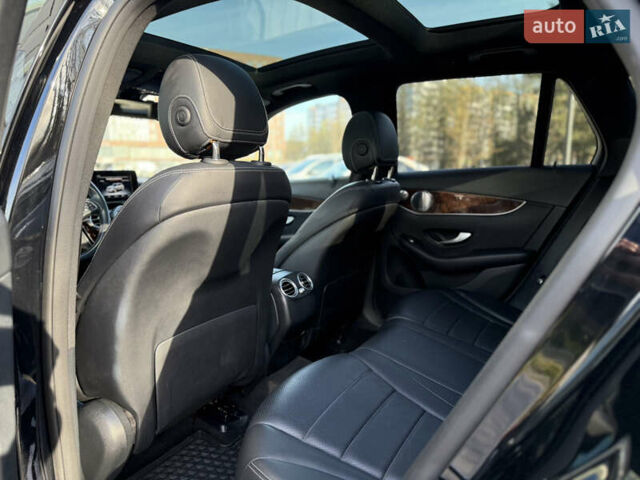 Мерседес ГЛЦ-Клас 2016 у Львові на Automoto.ua Чорний Мерседес ГЛЦ-Клас, об'ємом двигуна 1.99 л та пробігом 170 тис. км за 20499 $, фото 47 на Automoto.ua