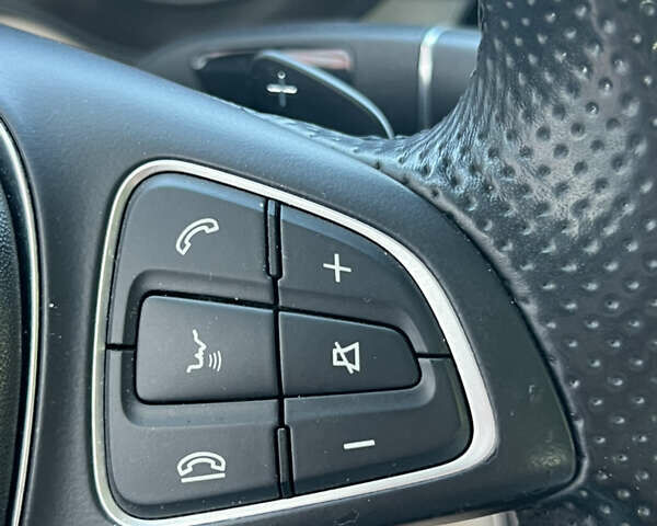 Черный Мерседес ГЛЦ-Класс, объемом двигателя 2 л и пробегом 117 тыс. км за 23800 $, фото 44 на Automoto.ua