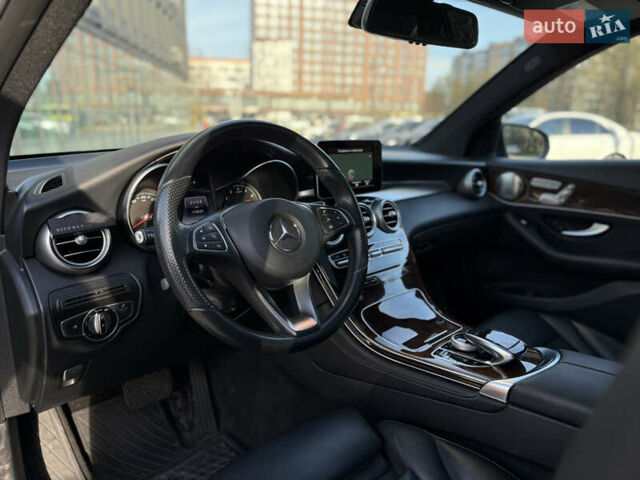 Мерседес ГЛЦ-Клас 2016 у Львові на Automoto.ua Чорний Мерседес ГЛЦ-Клас, об'ємом двигуна 1.99 л та пробігом 170 тис. км за 20499 $, фото 33 на Automoto.ua