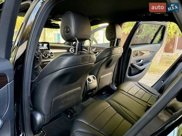 Черный Мерседес ГЛЦ-Класс, объемом двигателя 2 л и пробегом 110 тыс. км за 21700 $, фото 18 на Automoto.ua