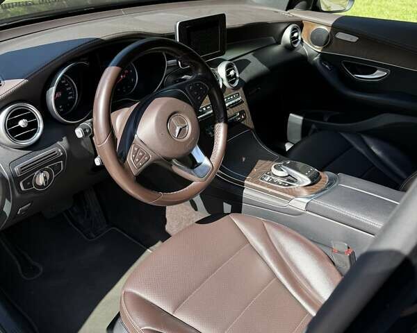 Мерседес ГЛЦ-Класс 2017 в Киеве на Automoto.ua Черный Мерседес ГЛЦ-Класс, объемом двигателя 2.14 л и пробегом 140 тыс. км за 32000 $, фото 16 на Automoto.ua
