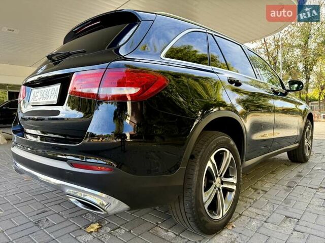 Черный Мерседес ГЛЦ-Класс, объемом двигателя 2 л и пробегом 110 тыс. км за 21700 $, фото 9 на Automoto.ua
