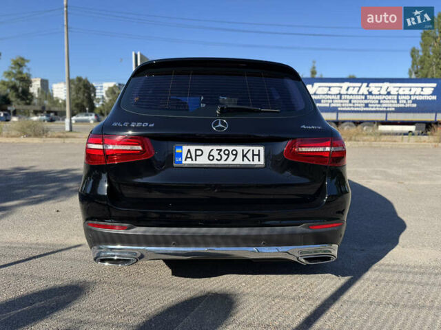 Мерседес ГЛЦ-Класс 2017 в Запорожье на Automoto.ua Черный Мерседес ГЛЦ-Класс, объемом двигателя 2.14 л и пробегом 130 тыс. км за 32000 $, фото 16 на Automoto.ua
