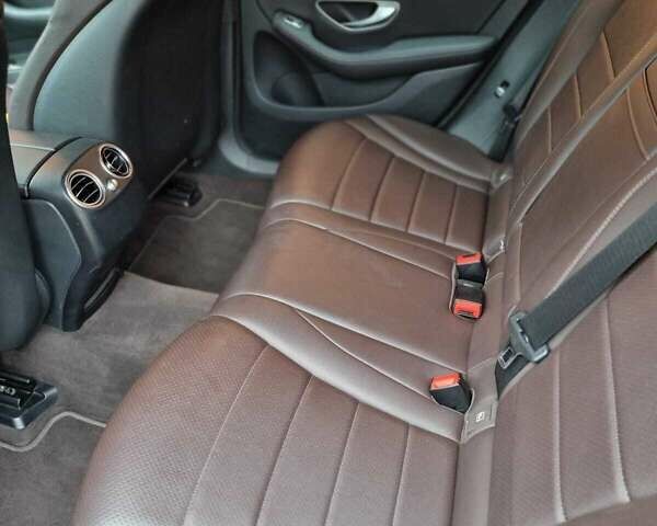 Черный Мерседес ГЛЦ-Класс, объемом двигателя 2.14 л и пробегом 105 тыс. км за 29000 $, фото 6 на Automoto.ua