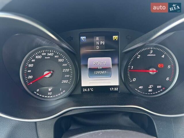 Мерседес ГЛЦ-Класс 2017 в Киеве на Automoto.ua Черный Мерседес ГЛЦ-Класс, объемом двигателя 2.14 л и пробегом 140 тыс. км за 32000 $, фото 25 на Automoto.ua