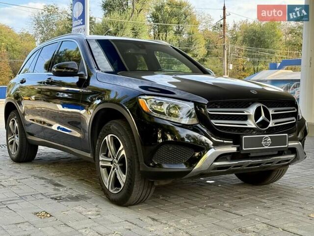 Черный Мерседес ГЛЦ-Класс, объемом двигателя 2 л и пробегом 110 тыс. км за 21700 $, фото 6 на Automoto.ua