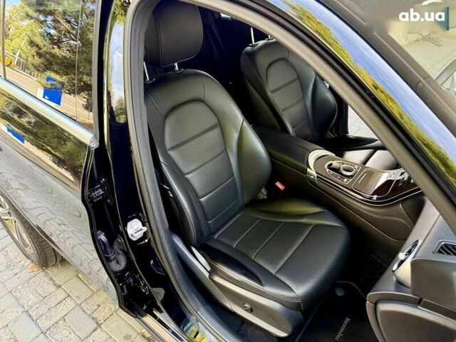 Черный Мерседес ГЛЦ-Класс, объемом двигателя 2 л и пробегом 110 тыс. км за 21900 $, фото 26 на Automoto.ua