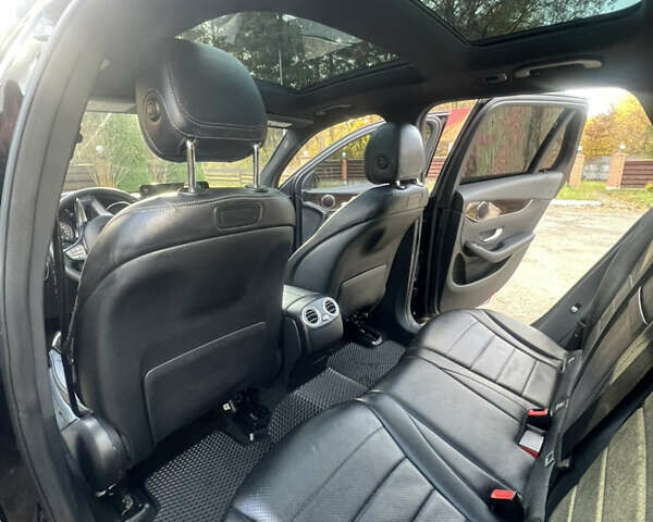 Черный Мерседес ГЛЦ-Класс, объемом двигателя 1.99 л и пробегом 160 тыс. км за 23390 $, фото 45 на Automoto.ua