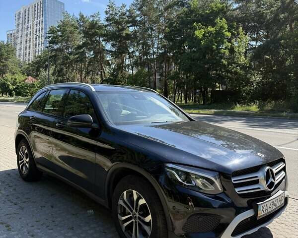 Мерседес ГЛЦ-Класс 2017 в Киеве на Automoto.ua Черный Мерседес ГЛЦ-Класс, объемом двигателя 2.14 л и пробегом 140 тыс. км за 32000 $, фото 2 на Automoto.ua