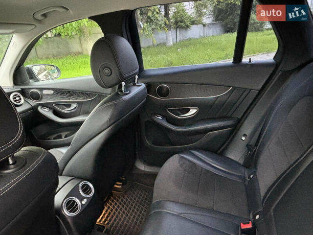 Черный Мерседес ГЛЦ-Класс, объемом двигателя 2.2 л и пробегом 127 тыс. км за 28600 $, фото 1 на Automoto.ua